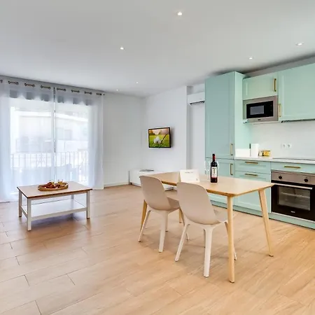 Historic Center Cozy Duplex إِستيبونا
